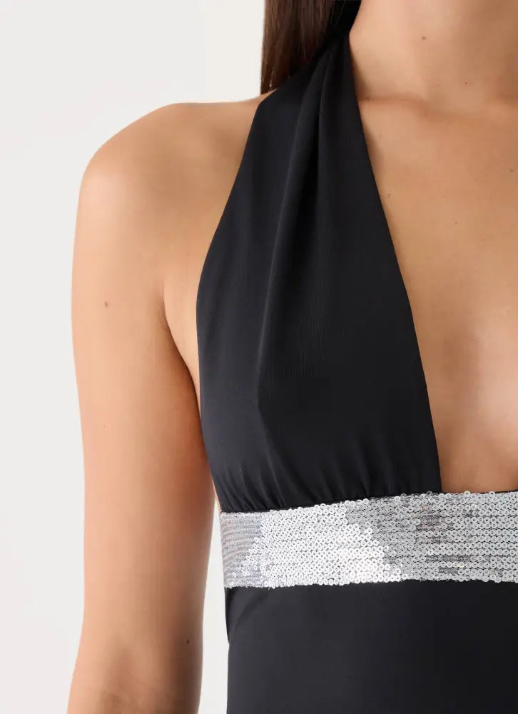 Rylae Midi Dress - Black - Midi Dresses
